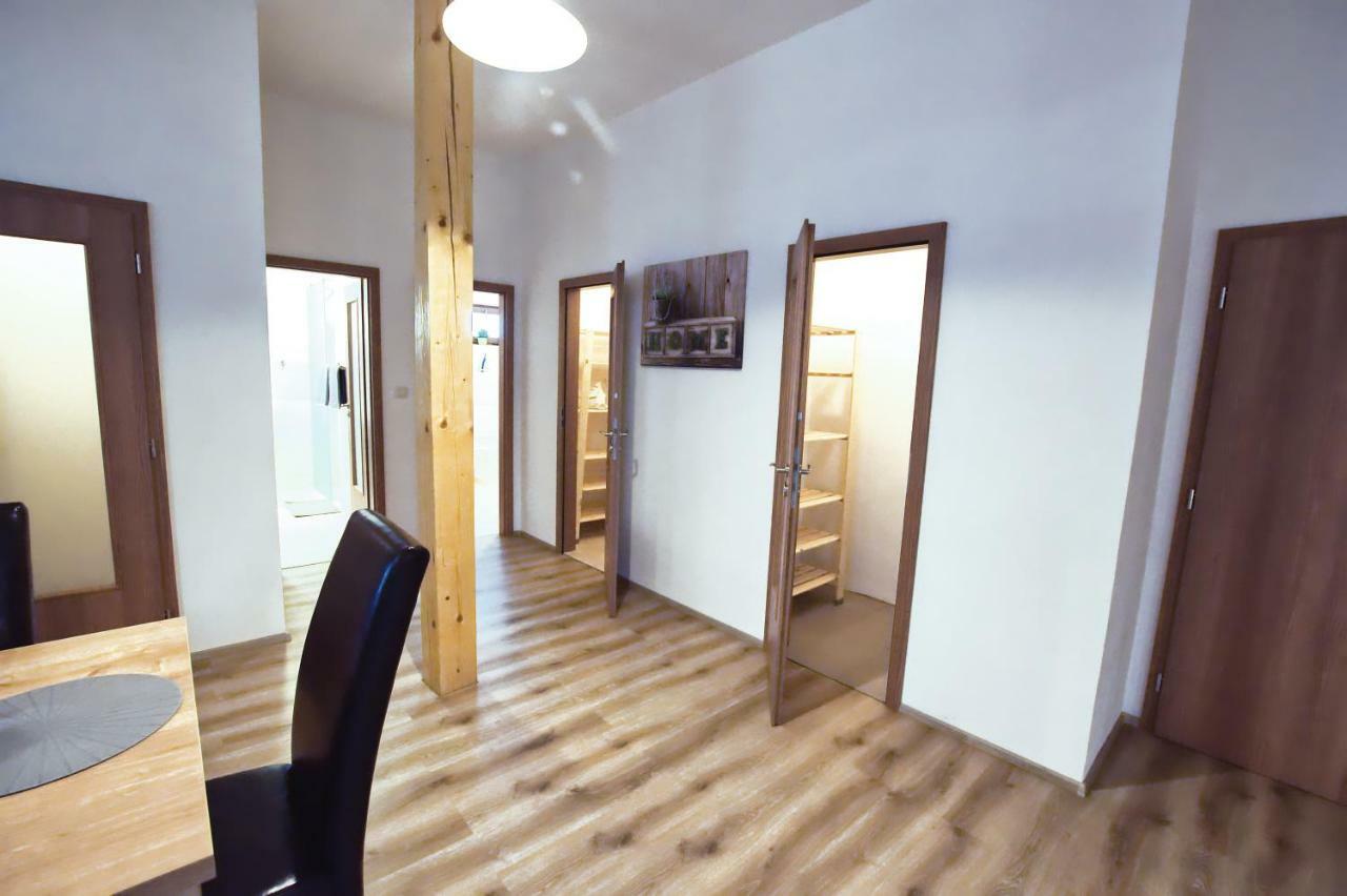 "U Capa" Krasny Apartman V Sedleci Седлец Экстерьер фото